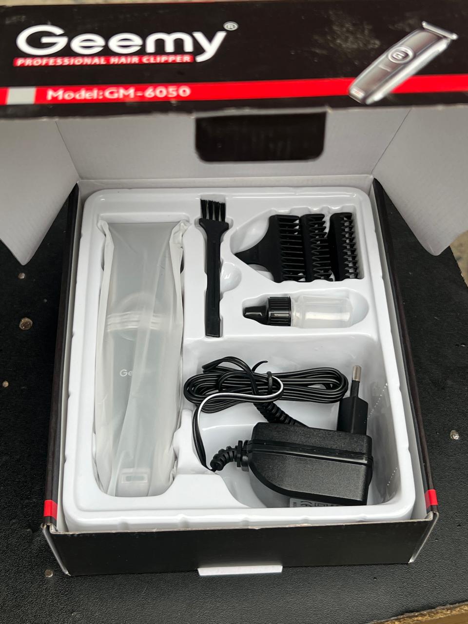 Geemy GM-6050 Professional Hair Clipper – High Performance T-Blade | Free Delivery